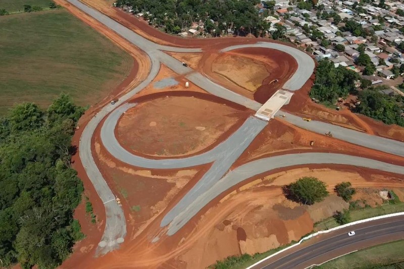 Viaduto da BR-277 ganha forma na nova Perimetral Leste de Foz do Iguaçu