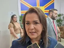 Adriane Lopes apresenta prestação de contas e assina contratos de gestão na Expogrande