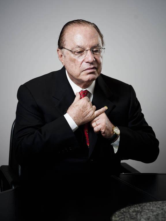 Acordo prevê repatriação de 350 milhões desviados por Maluf