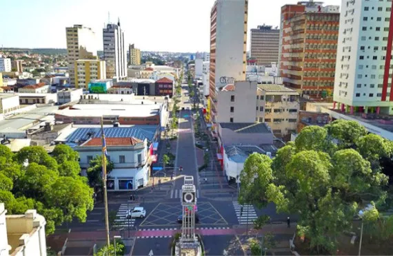 Feriadão altera horários de serviços e comércios em Campo Grande