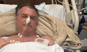 Bolsonaro permanece na UTI com piora nos exames hepáticos