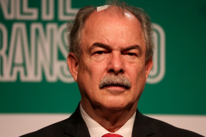 Conselho do BNDES aprova Aloizio Mercadante para presidência