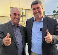Reinaldo Azambuja e Riedel ignoram saída de Eduardo Leite e mantêm estratégia no PSDB