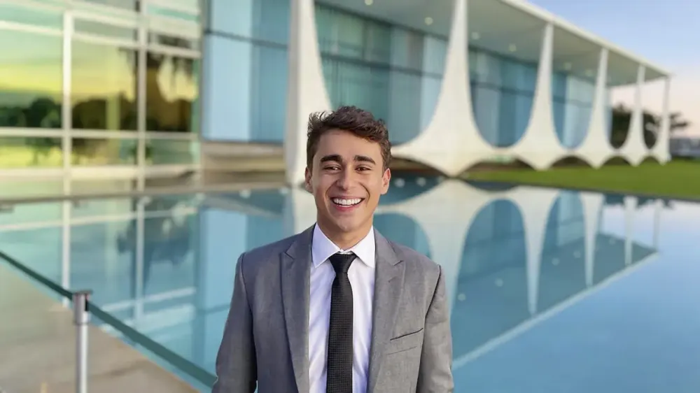 Nikolas Ferreira domina redes e força governo Lula a correr atrás de crises