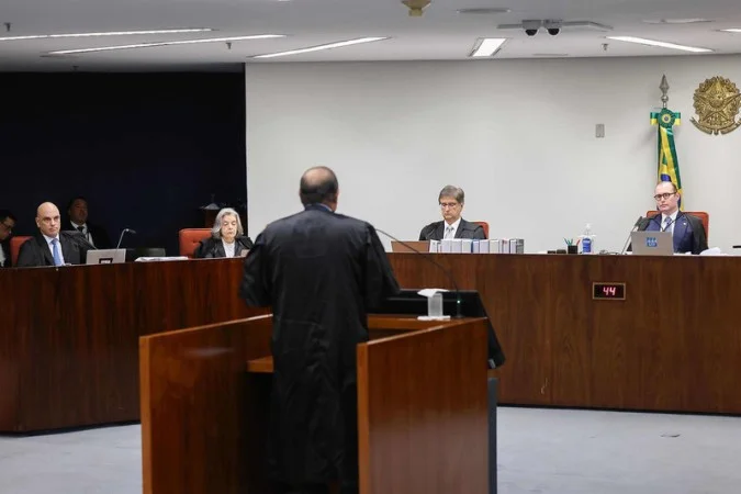 STF decide futuro de acusados em trama golpista: julgamento histórico expõe ameaças e articulações secretas