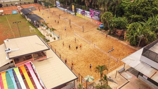 Jogos Mundiais do Meio Ambiente reúnem 40 duplas para disputa do futevôlei