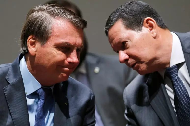 STF à espera da PGR: ligação de Bolsonaro para Mourão pode ser a peça-chave no inquérito do golpe