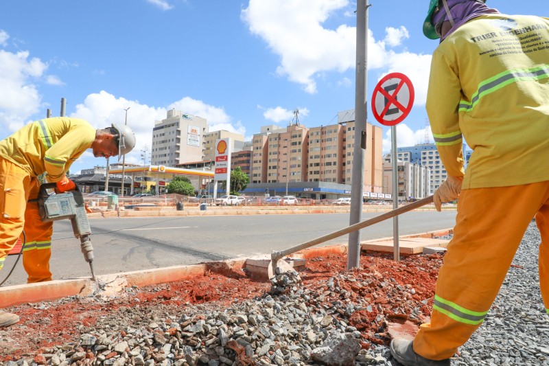 Boulevard do Túnel de Taguatinga ganha nova faixa de pedestre