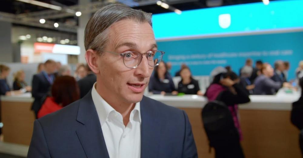 Philips demite 6 mil funcionários pela produção de respiradores com defeito