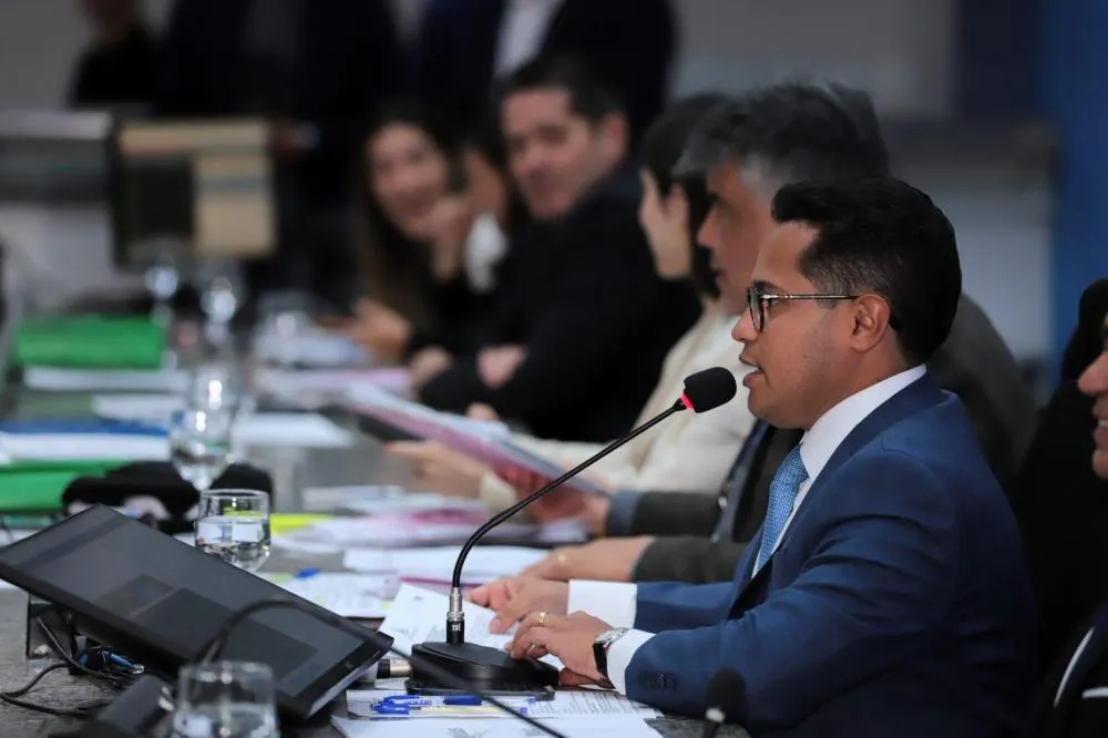 Câmara de Campo Grande prioriza combate ao cyberbullying no Plano da Juventude