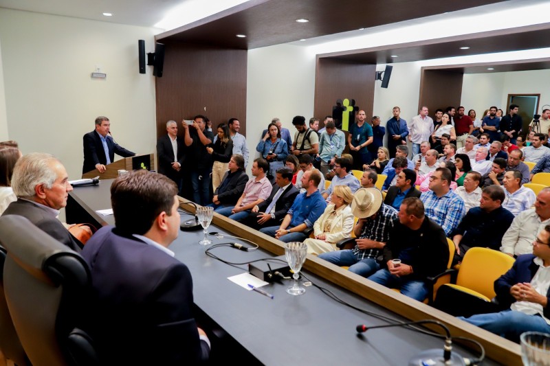 Nova Diretoria da Assomasul tomou posse em cerimônia com casa cheia