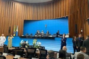 Conheça os 24 deputados estaduais que tomaram posse em MS