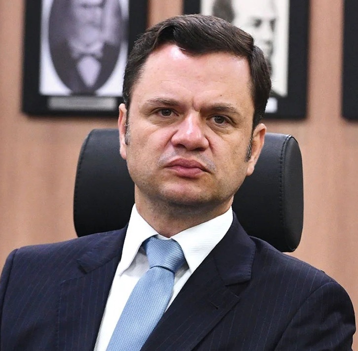 PF encontra digitais em “minuta” apreendida na casa de Anderson Torres