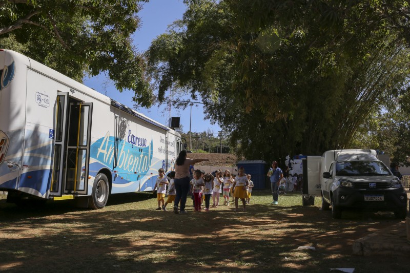 Visitas a estações de tratamento ensinam sobre ciclo do saneamento