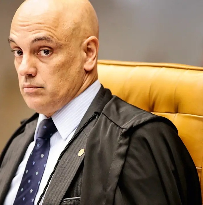Alexandre de Moraes retira multa diária de R$100 mil a veículos de imprensa