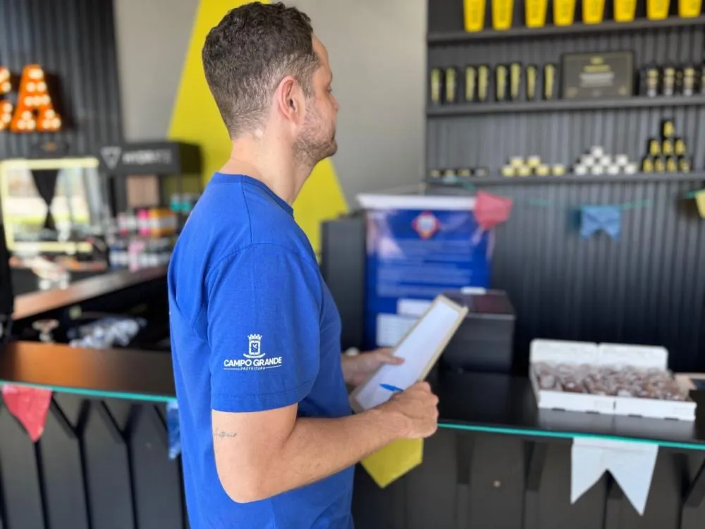 Pesquisa do Procon revela variação de até 233% nos preços de barbearias em Campo Grande para o Dia dos Pais