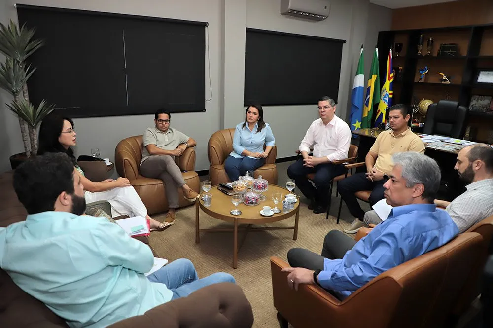 Prefeita Adriane Lopes e vereadores se reúnem para alinhar orçamento de 2026