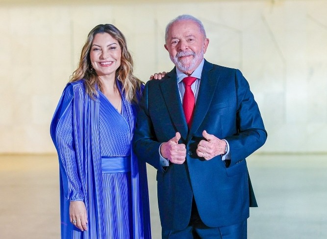 Após compras de luxo, Lula e Janja se mudaram para o Alvorada