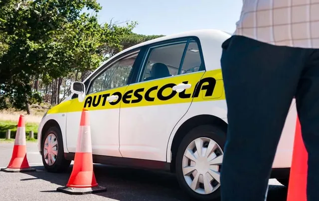 Governo Lula estuda fim da obrigatoriedade de autoescola para tirar CNH e irrita setor