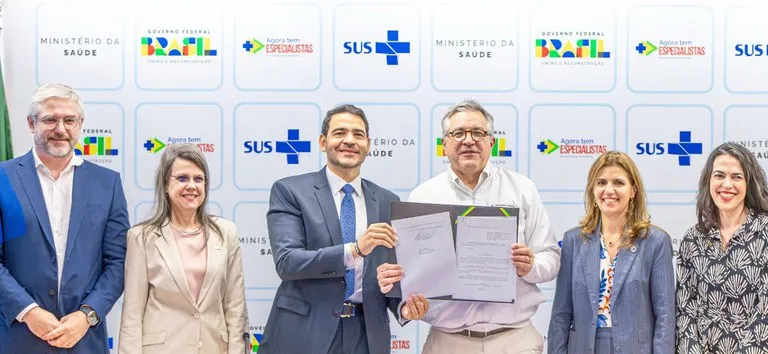 Planos de saúde vão atender pacientes do SUS a partir de agosto em troca de dívidas milionárias