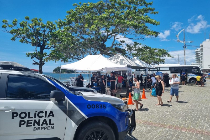 Exposição mostra o trabalho da Polícia Penal e a aproxima da comunidade de Guaratuba