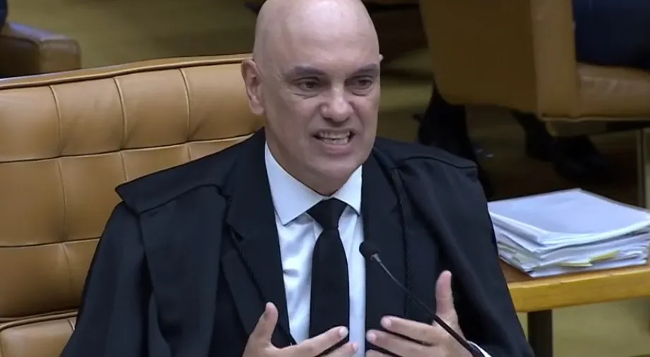 Crise sem precedentes: Moraes reage a sanções dos EUA e acusa brasileiros de “traição” por articulações externas