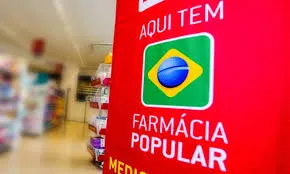 Governo expulsa mais de 9 mil farmácias do Farmácia Popular e põe outras 5 mil na geladeira
