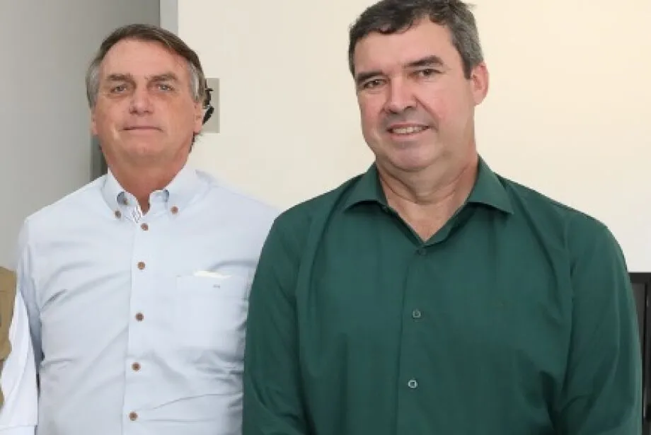 Riedel critica prisão domiciliar de Bolsonaro e alerta para riscos à estabilidade do país