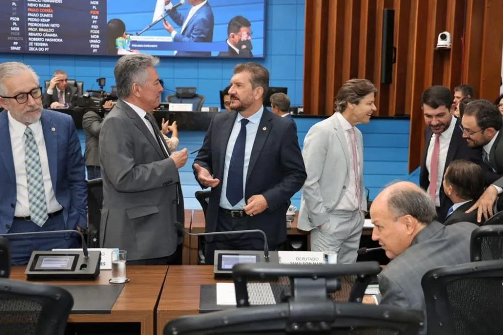 Assembleia Legislativa de MS vota hoje projetos sobre apostas virtuais, elevadores para macas e calendário cultural