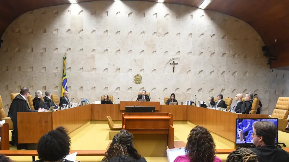 Ministros do STF vivem medo e pânico após ameaça da Lei Magnitsky: Alexandre de Moraes já sofre sanções americanas