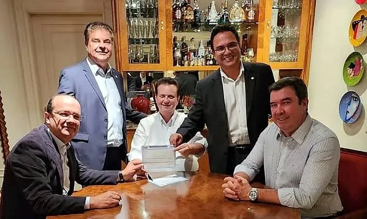 PSD pode integrar coligação de Riedel e Azambuja em 2026