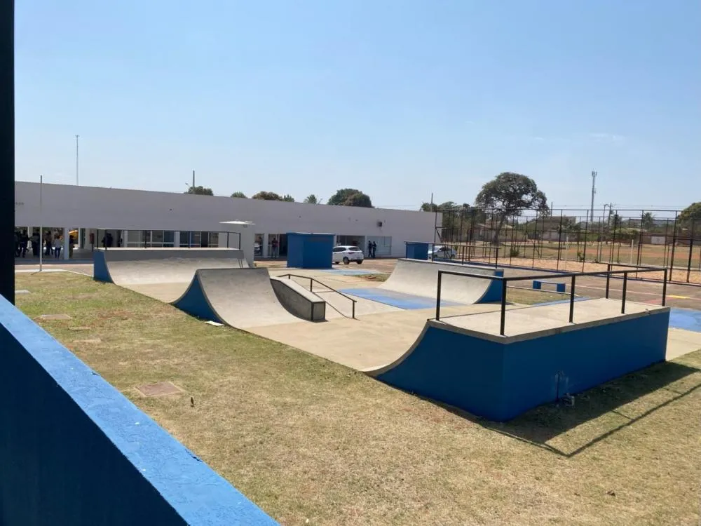 Prefeitura inaugura CEU das Artes no Lageado com presença da ministra da Cultura