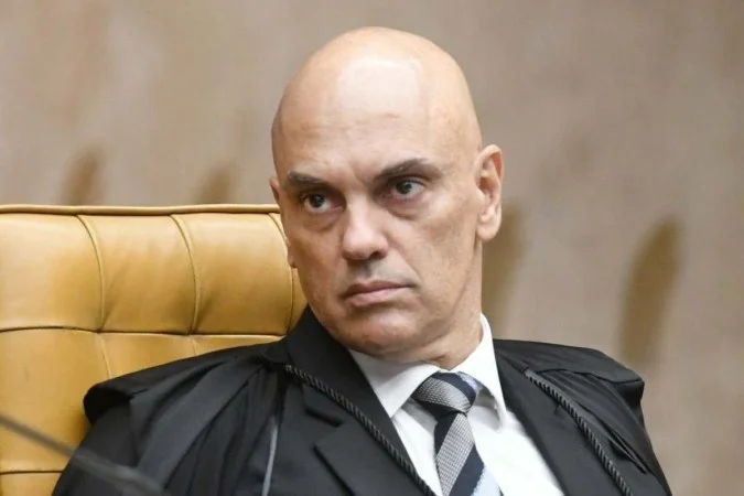 População se divide sobre impeachment de Moraes: 46% apoiam e 43% rejeitam, aponta pesquisa
