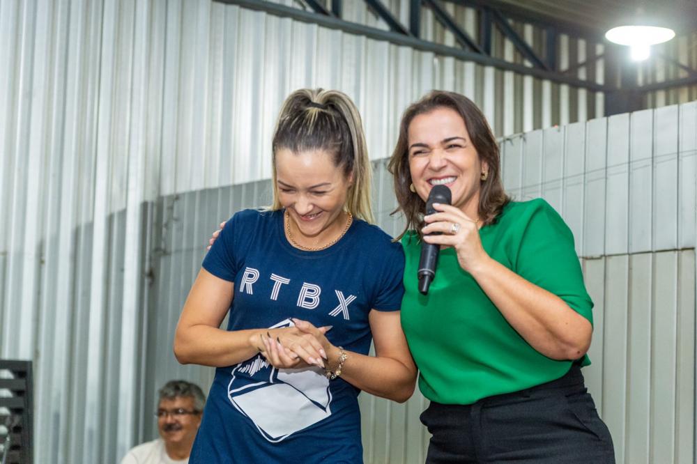 Prefeita Adriane Lopes apoia Treina MS