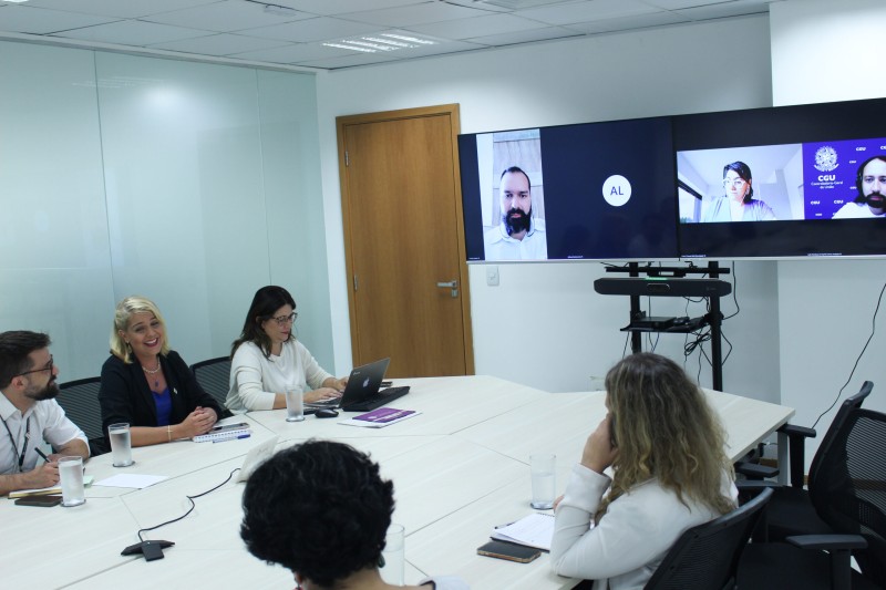 Controladoria-Geral do DF apresenta Participa DF para CGU