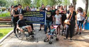 Assembleia Legislativa dá passo histórico e controverso: mães atípicas ganham lei de apoio e agressores vão para cadastro público