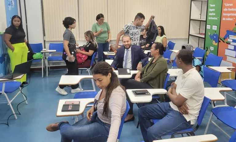 UEMS inicia aulas gratuitas de português para migrantes em Mato Grosso do Sul