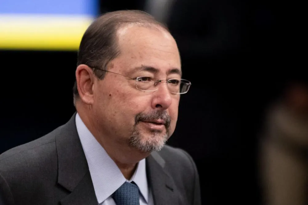 Defesa de Bolsonaro no STF destrói delação de Mauro Cid e rebate acusação de golpe