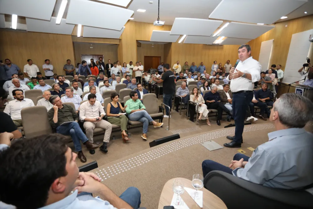 PSDB enfrenta debandada de prefeitos e vê força política fragmentada em MS