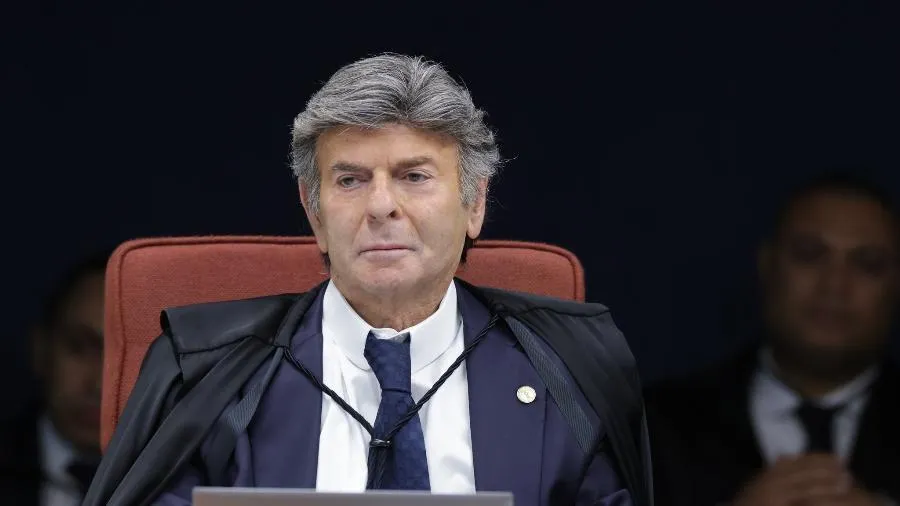 Fux desafia Moraes e expõe abusos no julgamento do suposto golpe
