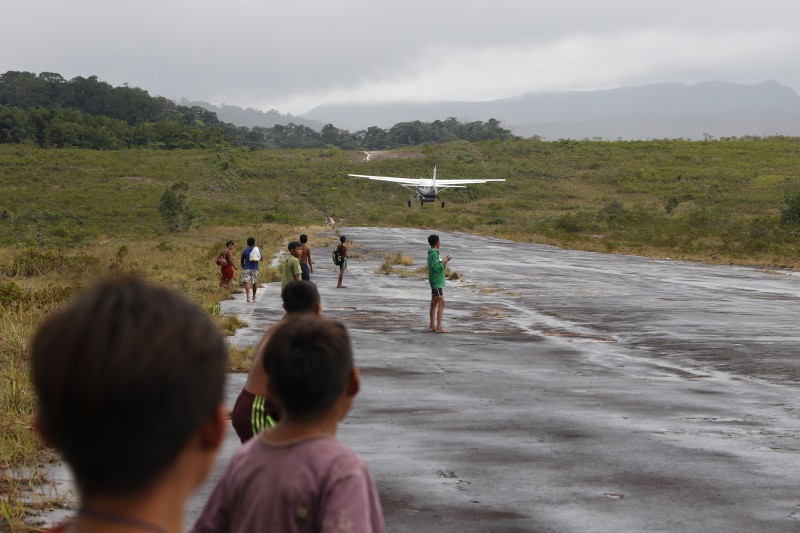 Profissionais de saúde superam desafios para reduzir crise yanomami