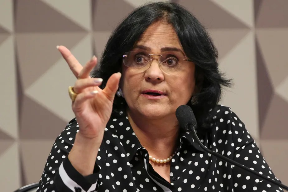 Damares cobra ação de ministros 