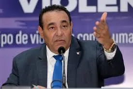 Vereador Carlão pressiona bancada federal por creches inacabadas em Campo Grande