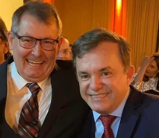 Riedel exonera indicados do PT e ruptura com governo se consolida em MS