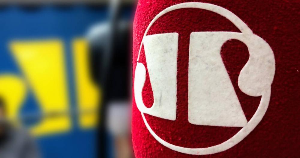 Jovem Pan sofre perseguição e perde mais de R$800 mil em publicidades 