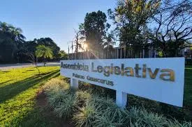 ALEMS promove semana de cursos, debates e homenagens em MS