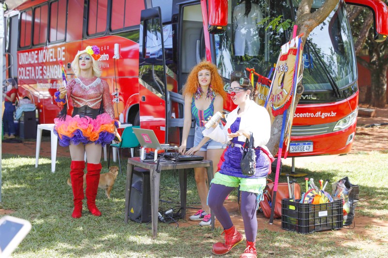 Unidade Móvel de Coleta de Sangue inicia campanha de Carnaval