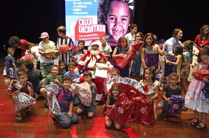Governo de MS lança campanha “Caixa Encantada” para tornar o Natal de crianças carentes mais alegre