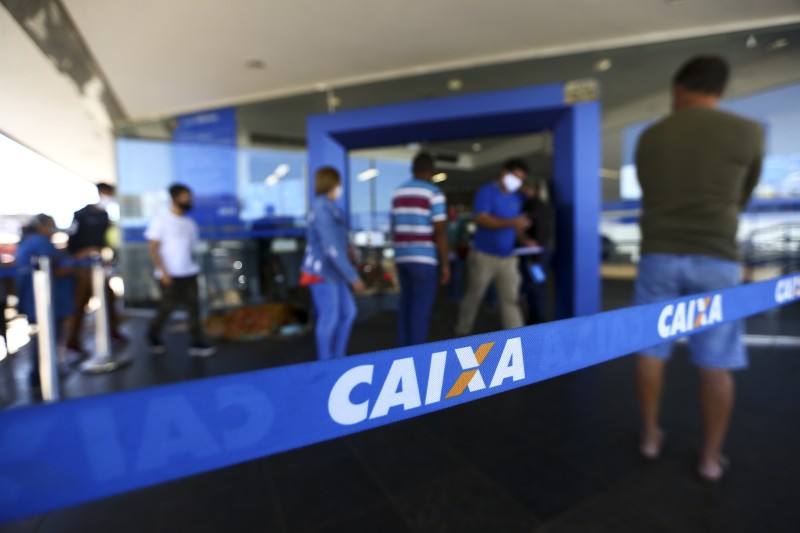 Caixa começa a pagar hoje PIS/Pasep de 2021