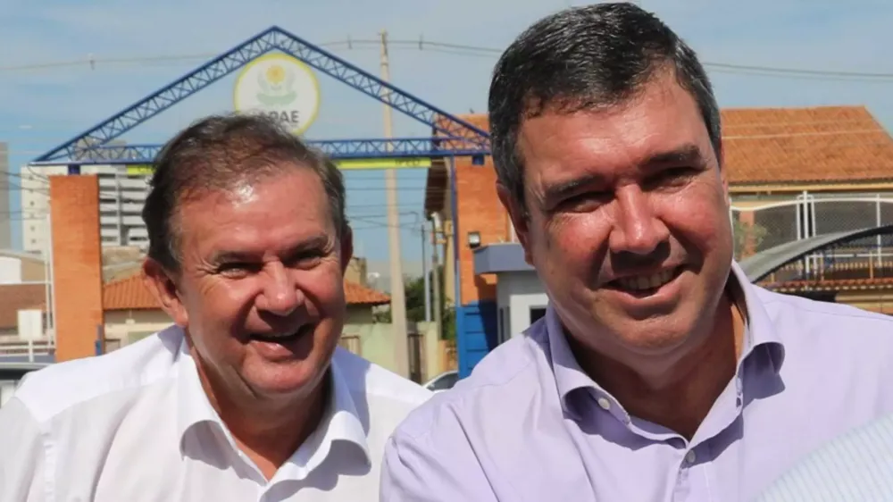 Riedel antecipa movimentações eleitorais e pode exigir saída de secretários em janeiro